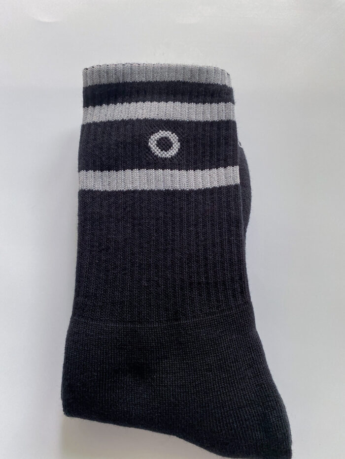 ORATIA Unisex Silver Socks 1